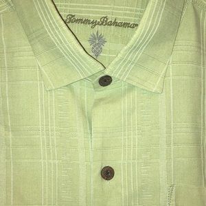 Men’s tommy Bahama green Hawaiian style shirt XL